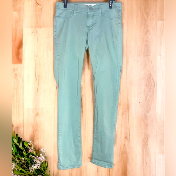 RSQ Women’s powder blue and pants- Size 7R - Picture 2 of 5